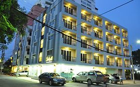 ดีไลท์ เรสซิเดนซ์